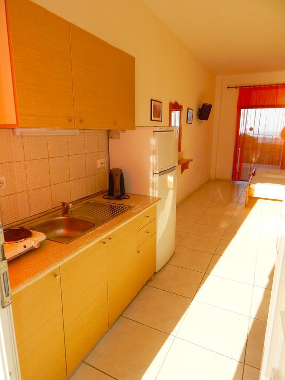 Apartment Poseidon Seaview Áfitos