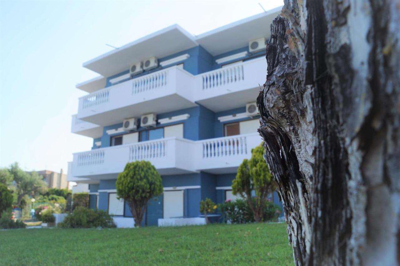 Poseidon Seaview Apartment *