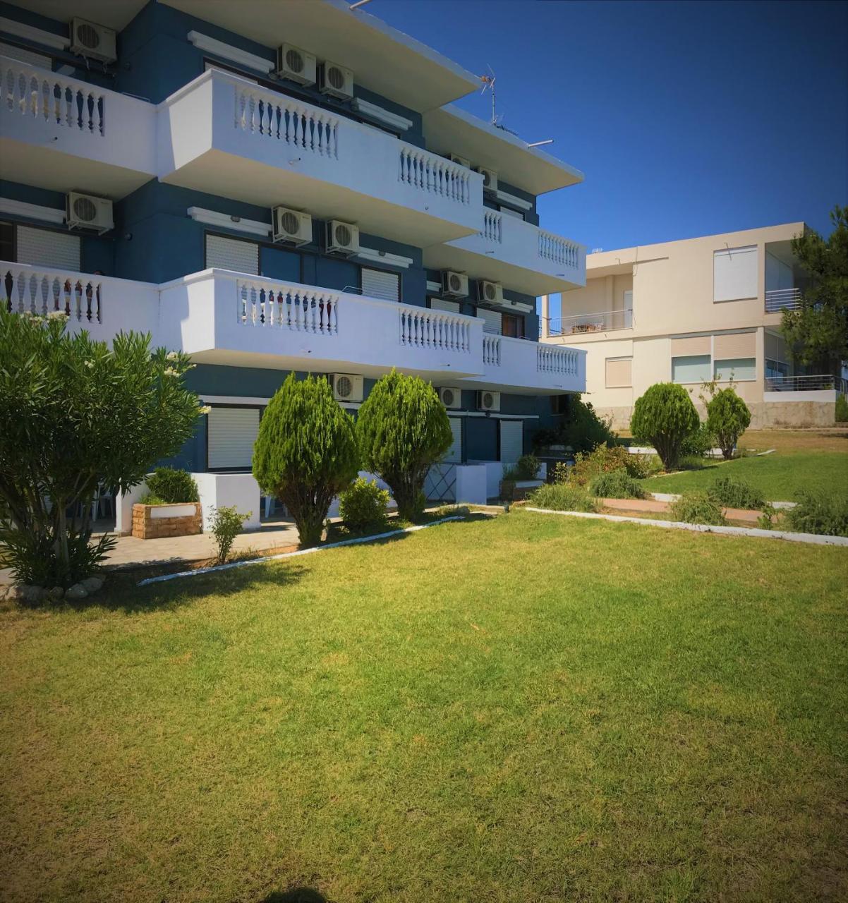 Poseidon Seaview Apartment *